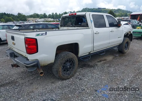 2016 Chevrolet Silverado 2500Hd Lt z USA, uszkodzony, nr VIN 1GC1KVE82GF177618